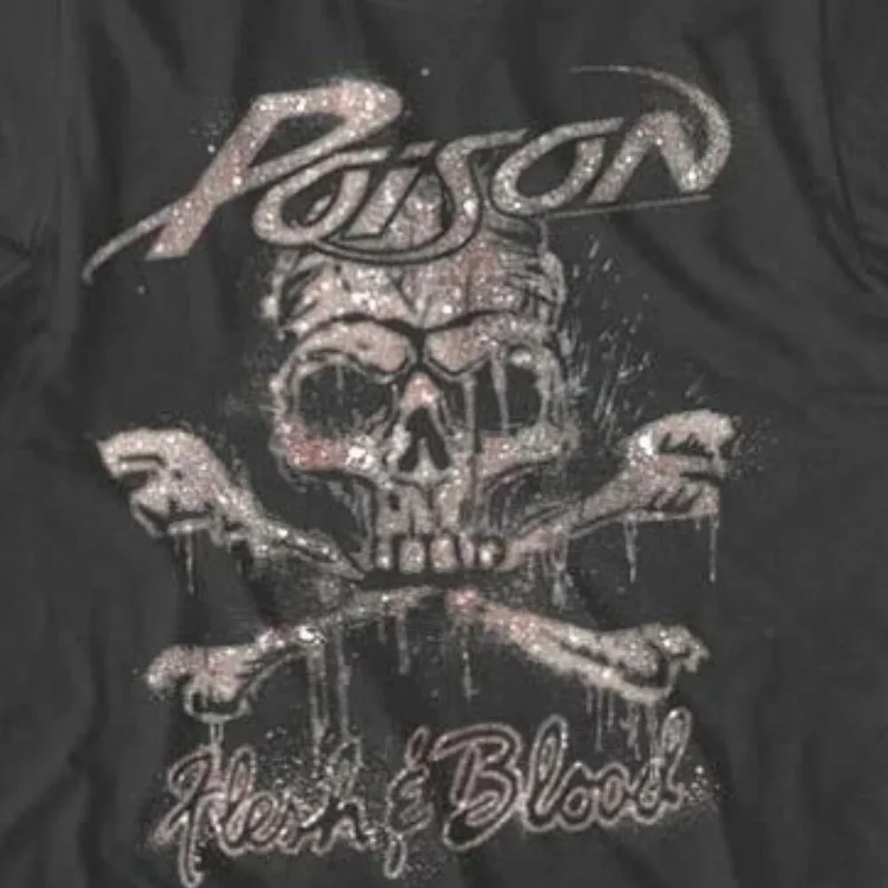 Poison Flesh  Blood World Tour Graphic Rock Music Concert T-Shirt 17 - Picture 2 of 6